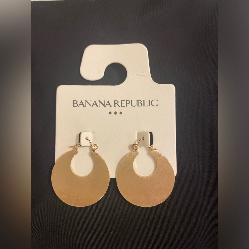 Banana Republic Gold Earrings